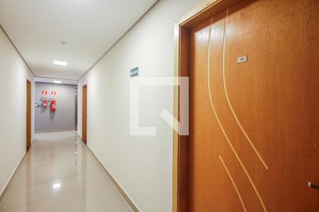 Studio à venda com 25m², 1 quarto e sem vaga Studio à venda com 25m², 1 quarto e sem vagaCondomínio