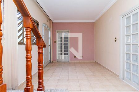 Sala de casa à venda com 5 quartos, 315m² em Vila Carrao, São Paulo