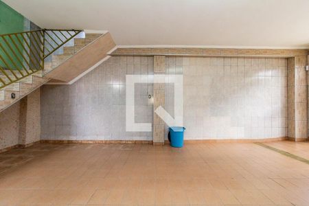 Garagem 1 de casa à venda com 5 quartos, 315m² em Vila Carrao, São Paulo