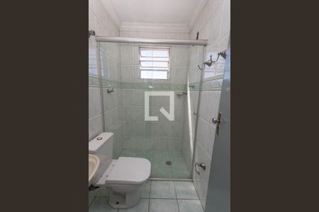 Apartamento para alugar com 65m², 2 quartos e sem vaga Apartamento para alugar com 65m², 2 quartos e sem vagaBanheiro social