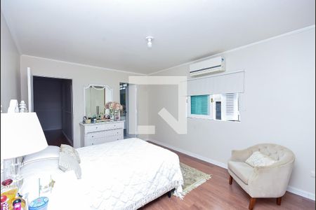 Casa para alugar com 520m², 5 quartos e 4 vagasSuíte 1