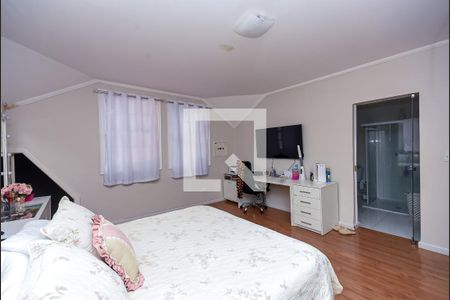 Casa para alugar com 520m², 5 quartos e 4 vagasSuíte 2