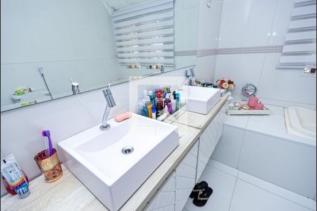 Casa para alugar com 520m², 5 quartos e 4 vagasBanheiro da Suíte 2