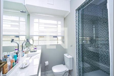 Casa para alugar com 520m², 5 quartos e 4 vagasBanheiro Social