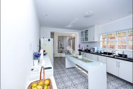 Casa para alugar com 520m², 5 quartos e 4 vagasCozinha