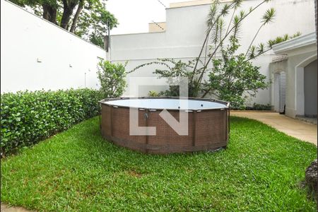 Casa para alugar com 520m², 5 quartos e 4 vagasQuintal