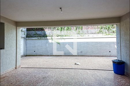 Casa para alugar com 520m², 5 quartos e 4 vagasQuintal