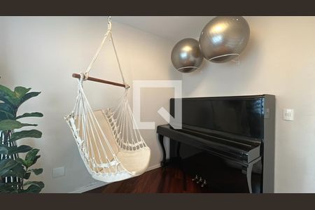 Quarto 1 de apartamento para alugar com 3 quartos, 140m² em Bacacheri, Curitiba