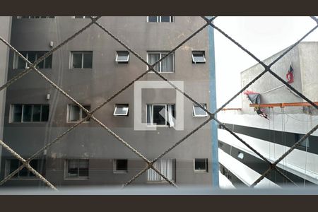 Vista Quarto 1 de apartamento para alugar com 3 quartos, 140m² em Bacacheri, Curitiba