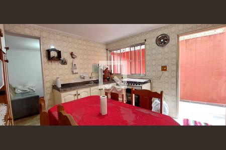 Casa à venda com 110m², 3 quartos e 1 vaga Casa à venda com 110m², 3 quartos e 1 vagaCozinha