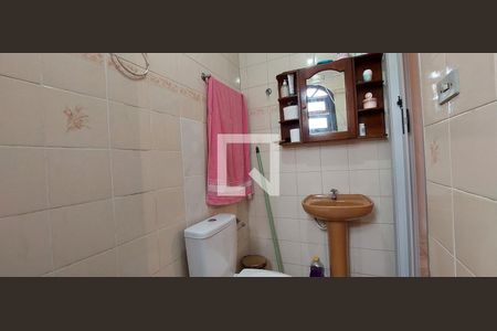 Casa à venda com 110m², 3 quartos e 1 vaga Casa à venda com 110m², 3 quartos e 1 vagaBanheiro Quarto 2 Suíte