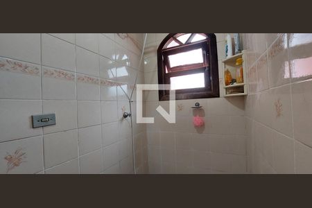 Casa à venda com 110m², 3 quartos e 1 vaga Casa à venda com 110m², 3 quartos e 1 vagaBanheiro Quarto 2 Suíte