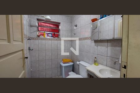 Casa à venda com 110m², 3 quartos e 1 vaga Casa à venda com 110m², 3 quartos e 1 vagaBanheiro 2