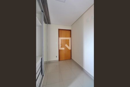 Apartamento à venda com 105m², 2 quartos e 1 vagaQuarto 2