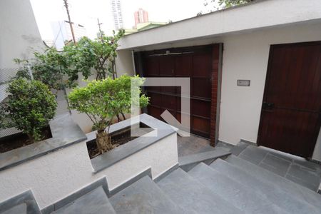 Casa à venda com 200m², 3 quartos e 4 vagasEntrada