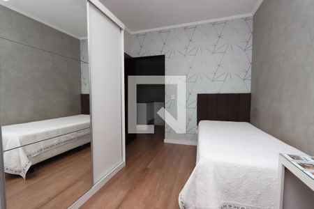 Casa à venda com 200m², 3 quartos e 4 vagasQuarto 2