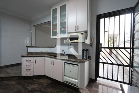 Casa à venda com 200m², 3 quartos e 4 vagasCozinha