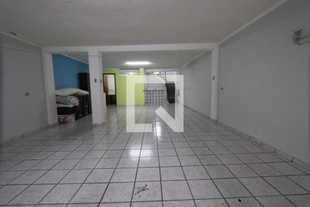 Casa à venda com 200m², 3 quartos e 4 vagasGaragem