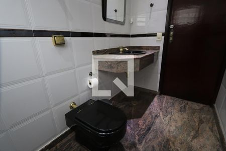 Casa à venda com 200m², 3 quartos e 4 vagasLavabo