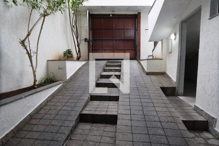Casa à venda com 200m², 3 quartos e 4 vagasGaragem