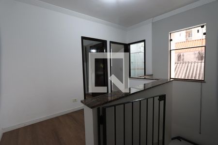 Casa à venda com 200m², 3 quartos e 4 vagasHall