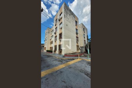 Apartamento para alugar com 60m², 3 quartos e 1 vagaFachada do bloco