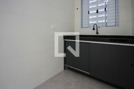 Cozinha de casa para alugar com 1 quarto, 45m² em Vila Ema, São Paulo