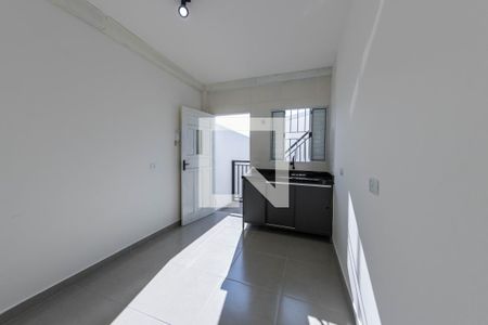 Sala/Cozinha de casa para alugar com 1 quarto, 45m² em Vila Ema, São Paulo