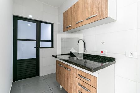 Cozinha de apartamento para alugar com 2 quartos, 61m² em Vila Aricanduva, São Paulo