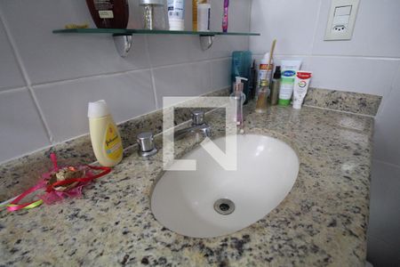 Apartamento à venda com 171m², 3 quartos e 2 vagasBanheiro da Suíte 1