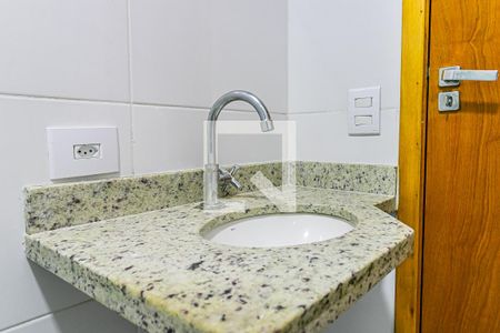 Apartamento para alugar com 55m², 2 quartos e sem vaga Apartamento para alugar com 55m², 2 quartos e sem vagaBanheiro 2