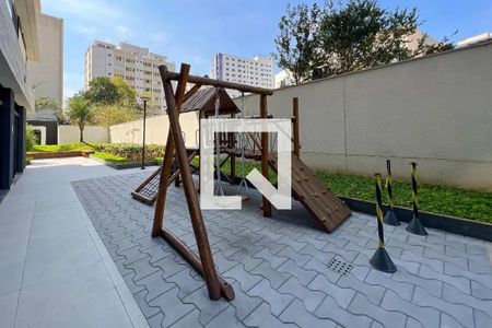 Apartamento à venda com 105m², 2 quartos e 2 vagasÁrea comum - Playground