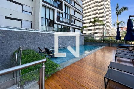 Apartamento à venda com 105m², 2 quartos e 2 vagasÁrea comum - Piscina