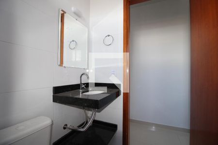 Apartamento para alugar com 60m², 2 quartos e sem vagaBanheiro