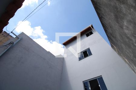 Apartamento para alugar com 60m², 2 quartos e sem vagaFachada interna