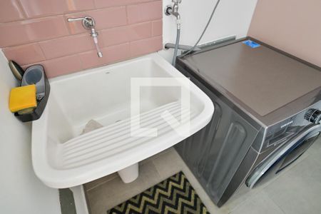 Casa à venda com 190m², 3 quartos e 2 vagas Casa à venda com 190m², 3 quartos e 2 vagasArea de Serviço