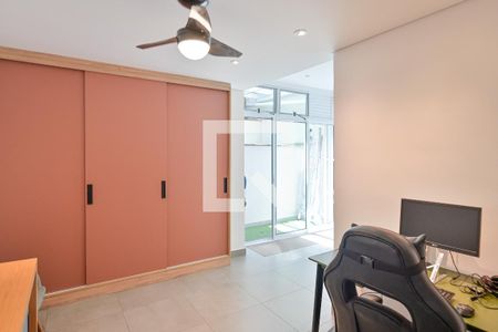 Casa à venda com 190m², 3 quartos e 2 vagas Casa à venda com 190m², 3 quartos e 2 vagasArea de Serviço