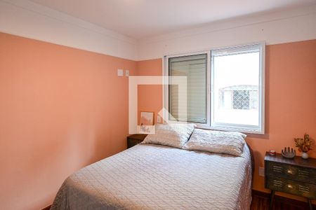 Casa à venda com 190m², 3 quartos e 2 vagas Casa à venda com 190m², 3 quartos e 2 vagasQuarto 2