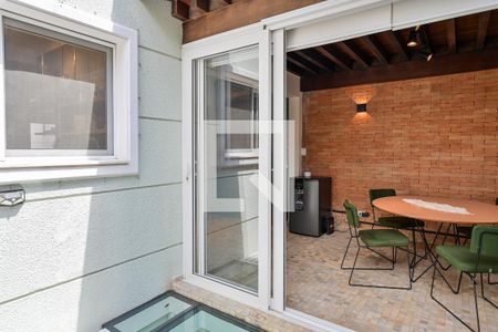 Varanda de casa à venda com 3 quartos, 190m² em Aclimação, São Paulo