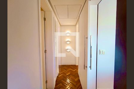 Apartamento para alugar com 90m², 2 quartos e 1 vagaCorredor