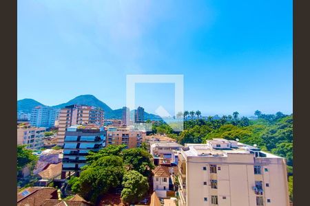 Apartamento para alugar com 90m², 2 quartos e 1 vagaÁrea serviço vista