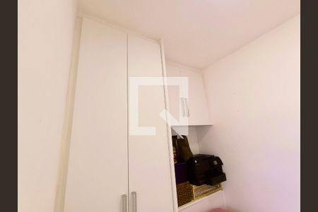 Apartamento para alugar com 90m², 2 quartos e 1 vagaQuarto serviço