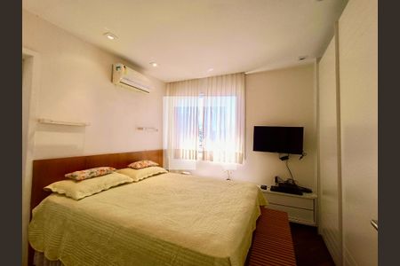 Apartamento para alugar com 90m², 2 quartos e 1 vagaSuíte