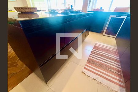 Apartamento para alugar com 90m², 2 quartos e 1 vagaCozinha americana