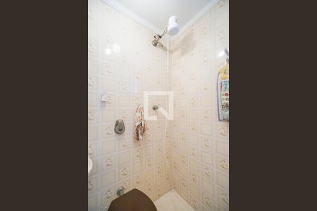 Apartamento à venda com 90m², 2 quartos e 1 vagaChuveiro