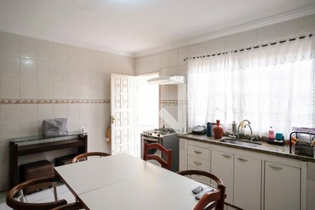 Casa à venda com 150m², 3 quartos e 6 vagasCozinha