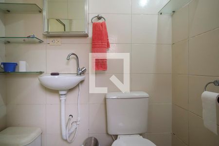 Casa à venda com 150m², 3 quartos e 6 vagasBanheiro Suíte 2