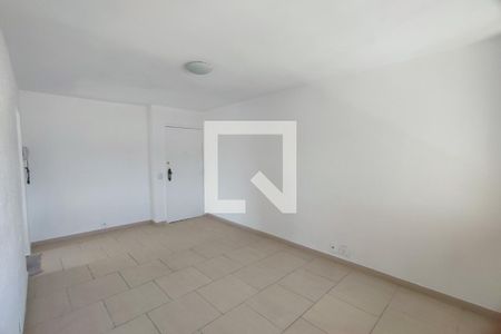 Sala de apartamento à venda com 2 quartos, 60m² em Taquara, Rio de Janeiro