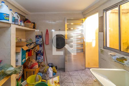 Casa à venda com 225m², 3 quartos e 2 vagasÁrea de Serviço