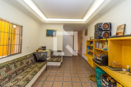 Sala de casa para alugar com 3 quartos, 225m² em Quinta da Paineira, São Paulo